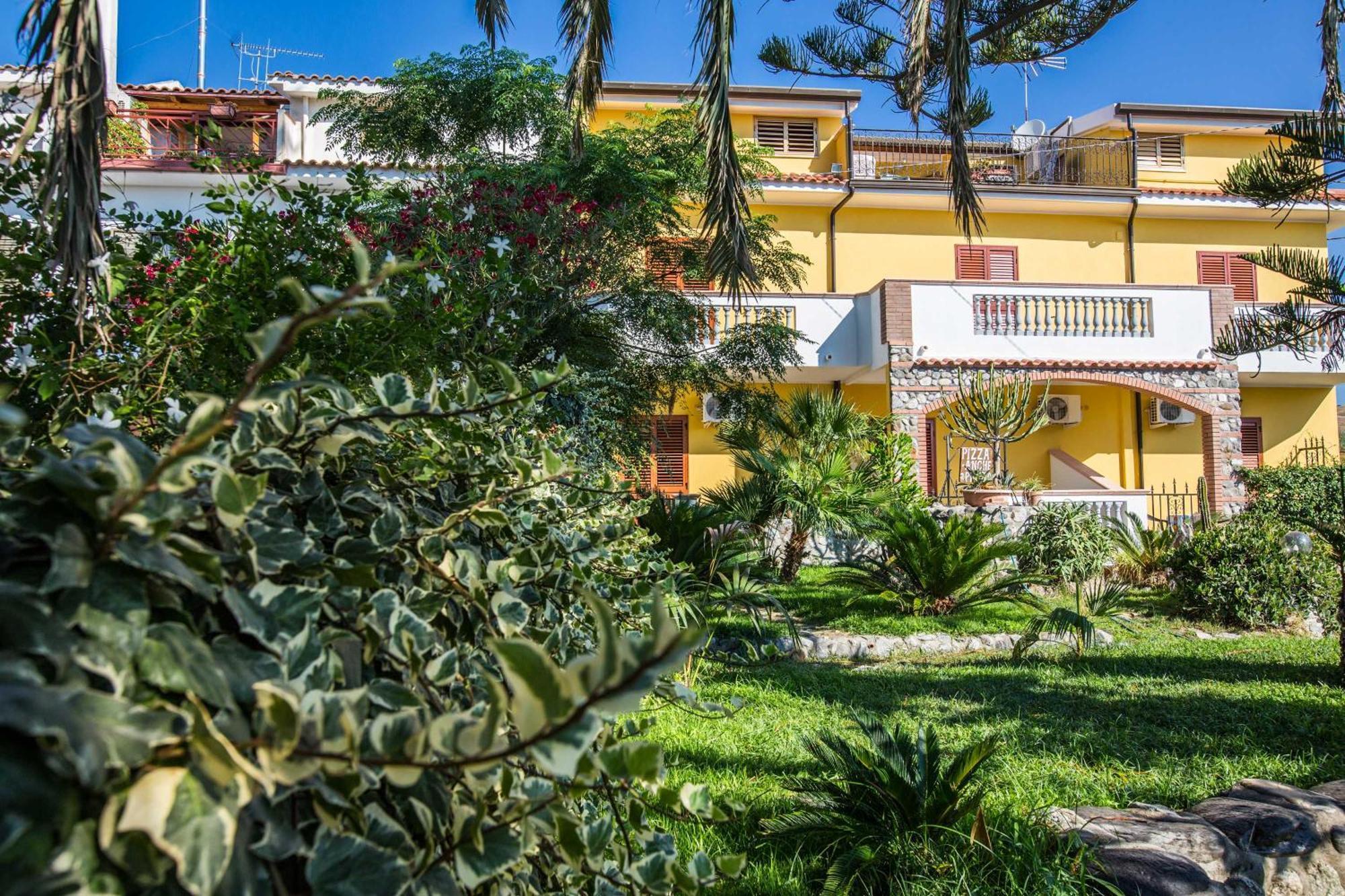B&B Casa Cosmano Brancaleone Marina Exteriér fotografie