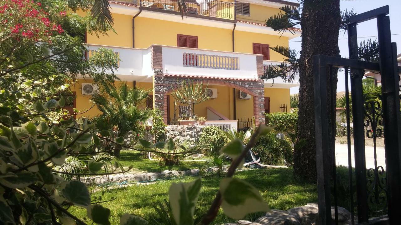 B&B Casa Cosmano Brancaleone Marina Exteriér fotografie